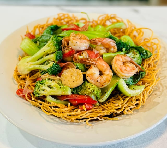 S3. Seafood Bird Nest Noodle.