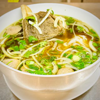 P1. PHO QUEEN