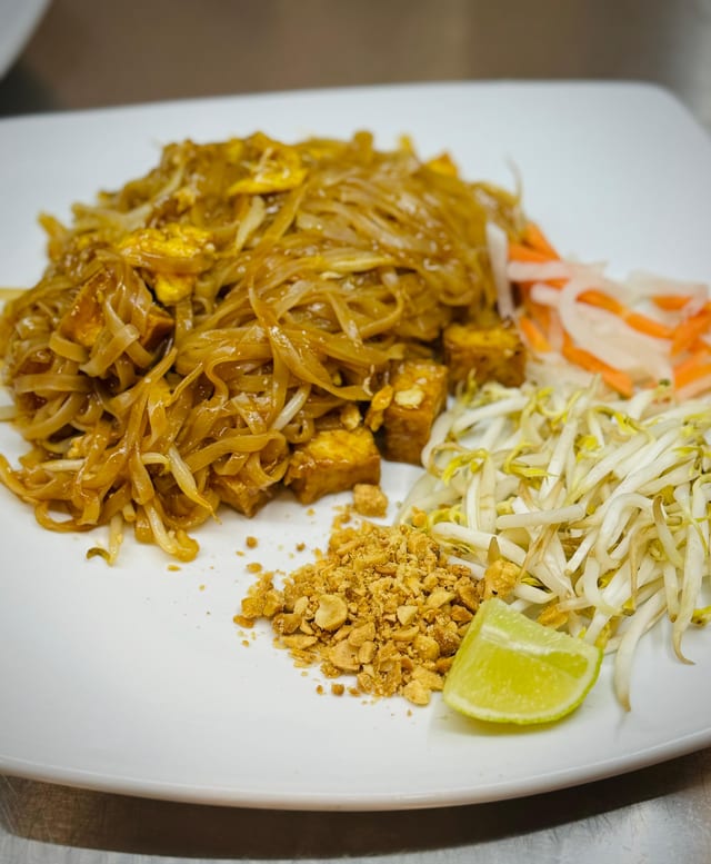 W3. Pad Thai of Choice.